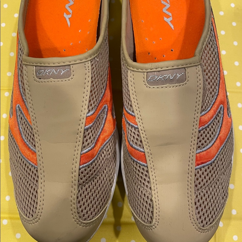 Super cute & comfy..never been worn slide on DKNY sneakers!